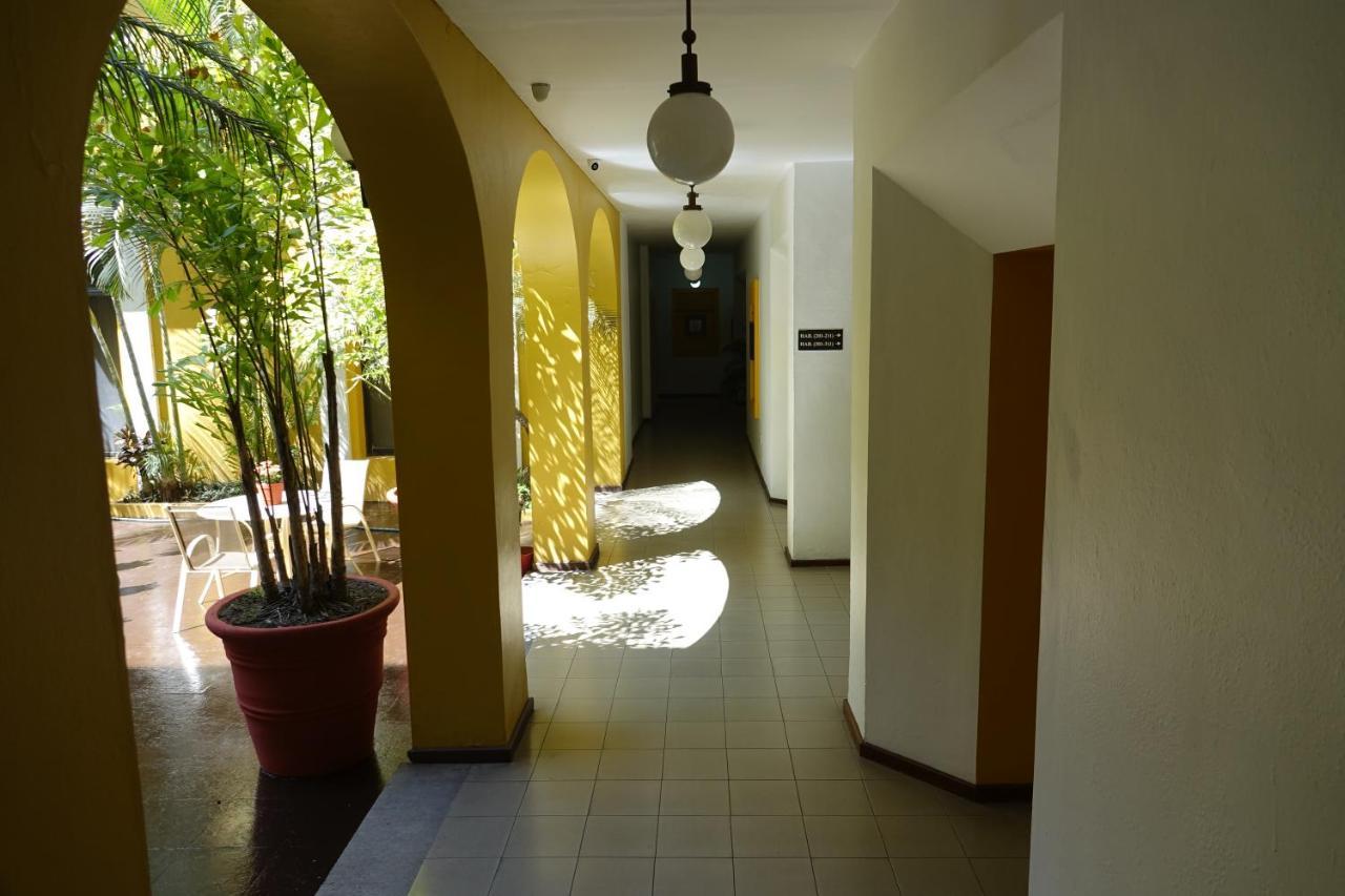 Hotel America Κολίμα Εξωτερικό φωτογραφία